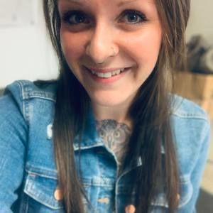 Meet your Posher, Deidra